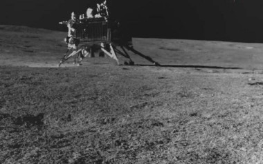 Chandrayaan-3 của Ấn Độ xác nhận: Băng nước trên Mặt Trăng không chỉ giới hạn ở cực Nam như suy nghĩ ban đầu của giới khoa học